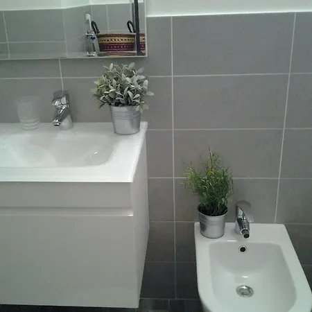 Apartmán Via Carcano 13 *