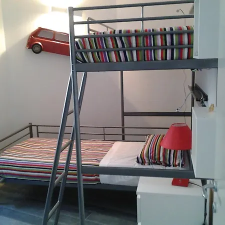 Apartament Via Carcano 13 *