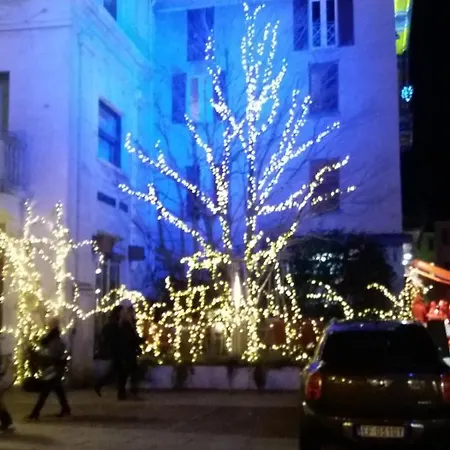 Via Carcano 13 Apartament *