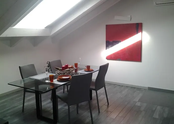 דירה Via Carcano 13 *