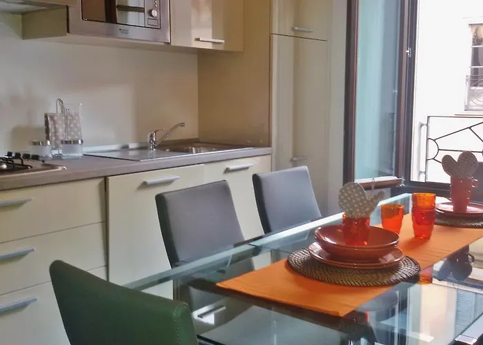 Via Carcano 13 דירה