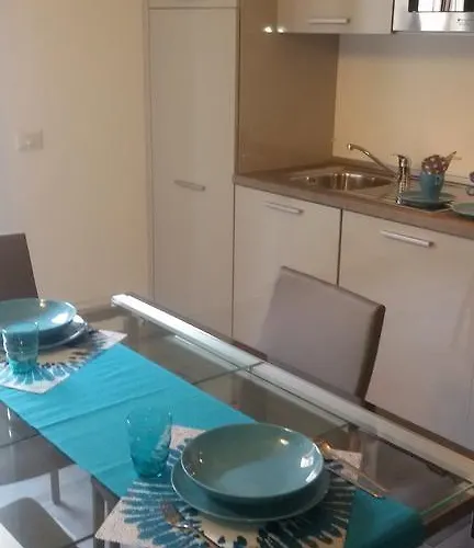 Via Carcano 13 דירה קומו