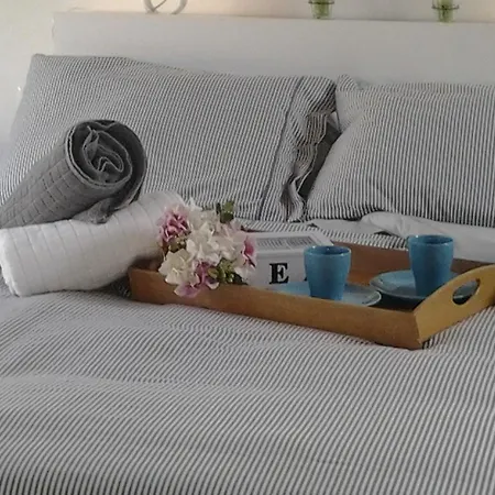 Via Carcano 13 アパート *