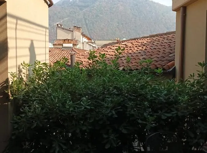 דירה Via Carcano 13 קומו