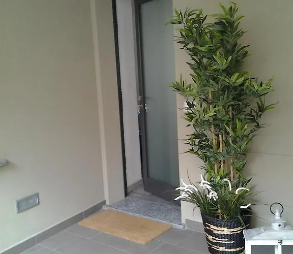 Via Carcano 13 קומו