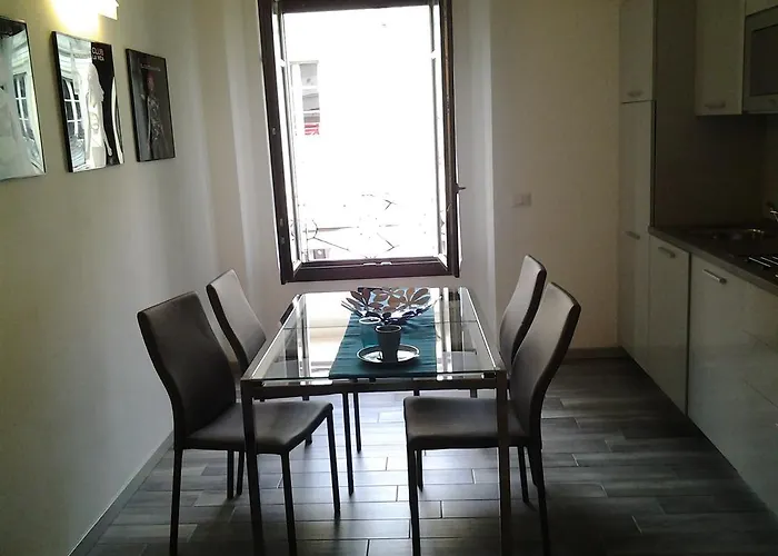 דירה Via Carcano 13