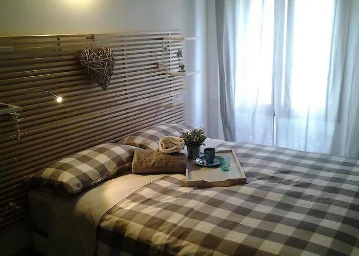 דירה Via Carcano 13 קומו