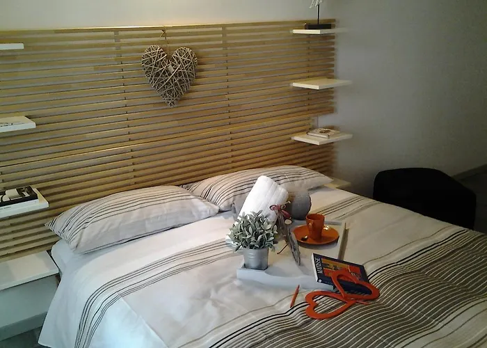 דירה Via Carcano 13 *