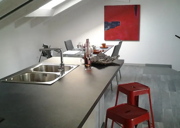 아파트 Via Carcano 13 *