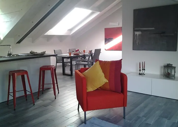 아파트 Via Carcano 13 *